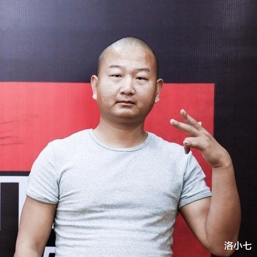 原创giao哥:一场演出费35万,没有飞机接送不参加,他哪来的勇气?