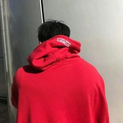 不及莫稚 红色系_男生头像_我要个性网