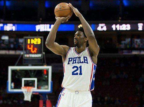 恩比德曾因火箭球员布莱克的暴扣,而差点放弃篮球!