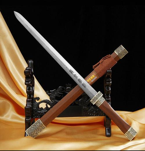 正品龙泉宝剑花纹钢至尊短剑未开刃汉剑手工精品刀剑镇宅收藏硬剑