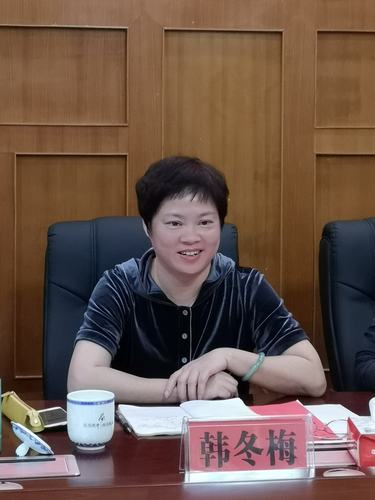 凤奉联姻传美篇,东西协作战贫困——奉贤区妇联党组书记,主席韩冬梅