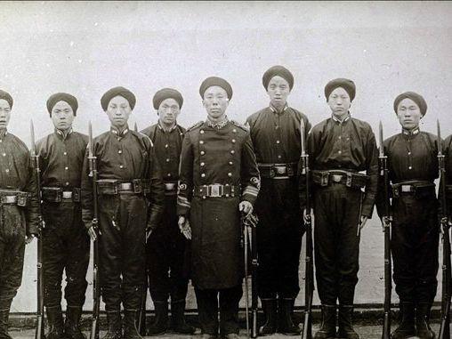 珍贵老照片:晚清老照片中的清朝士兵