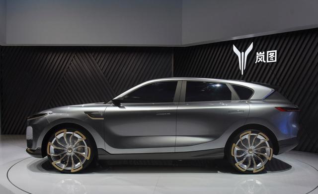 东风岚图首款suv将来袭,轴距超2米9,配空气悬架,车标还带岚