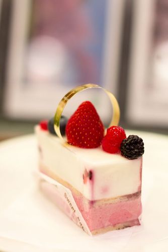 精致 蛋糕西点华夫饼