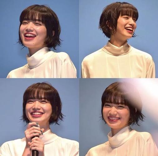 连厌世脸代表小松菜奈都一改黑长直的平刘海发型,迷离的眼神依旧,配的