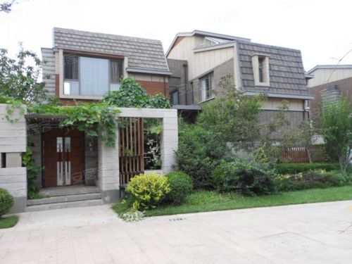 北京小区 顺义小区 中央别墅区小区 龙湾别墅 实景图 1/ 30 