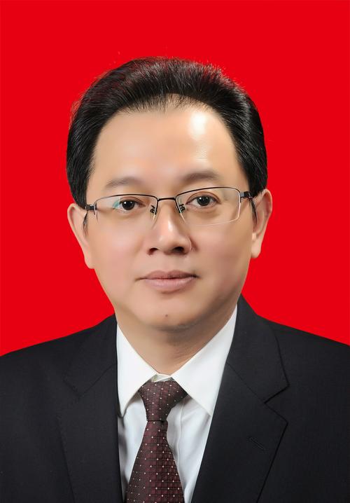 href="#" data-lemmaid="1530127">秀山 /a>自治县委常委,县政