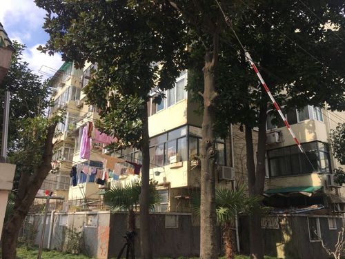 上海市闵行区梅陇二村63号402室 - 拍品详情 - 公拍网