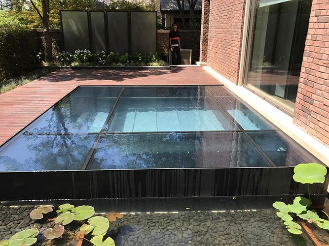 创意采光井,双夹胶中空的玻璃配置,杜绝了漏水的隐患,阳光与景观的