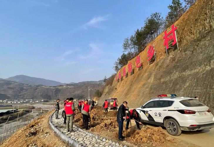 中坝乡:植树造林滋沃土 优化环境美家乡_房县新闻网