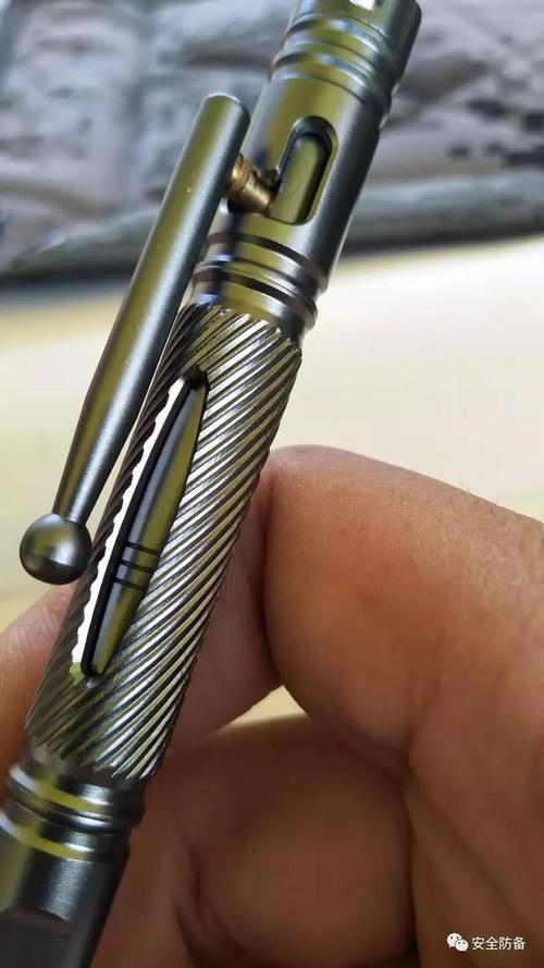 本想低调 可实力不允许,都市里的"战术灰人"