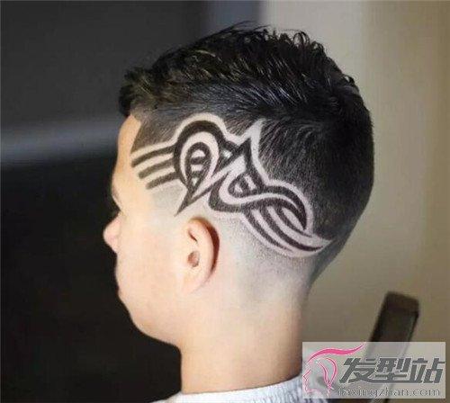 最新小男孩发型设计 露青雕刻酷炫无比-儿童发型-发型站_最新流行发型