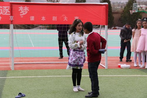 长风破浪会有时,直挂云帆济沧海榆中县博雅小学六年级
