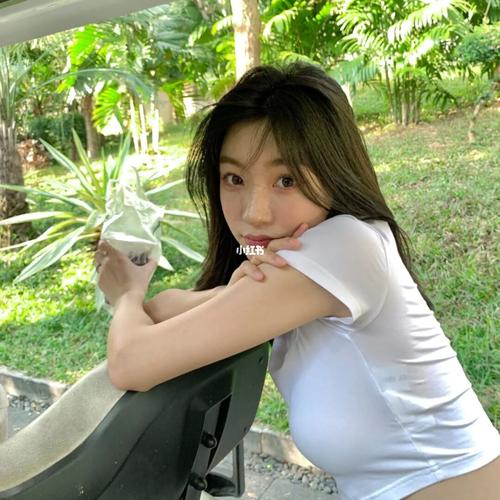 易梦玲头像_头像_女生头像_薯条_头像分享_素材_头像