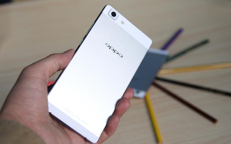 85mm全球最薄智能机 oppo r5现场体验_手机中国