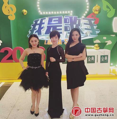 左起:刘颖 宋心馨 程皓如已经能想象,当歌手李玟用略带张力和性感的