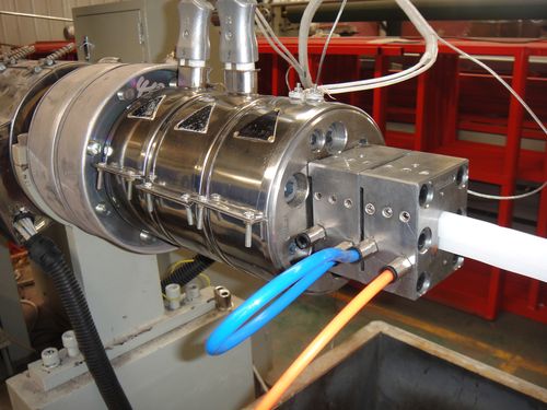 供应莱芜金冠219-530超高分子量聚乙烯尾矿管挤出机模具