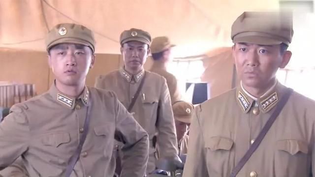 绝密543:团长肖占武为何军衔只是少校