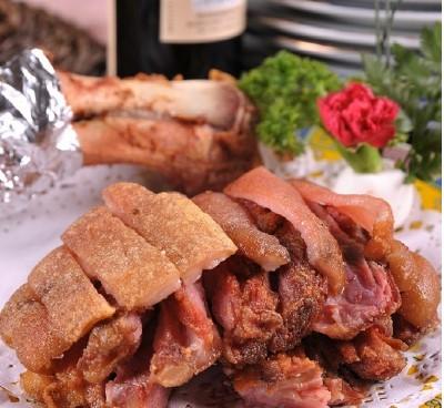 月牙弯 德国咸猪手 半成品 猪蹄膀脆皮咸猪肘 酱猪手