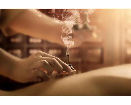 所以在一天中灸疗的最佳时间,是在早上七八点或脾经当令【9:00-11:00