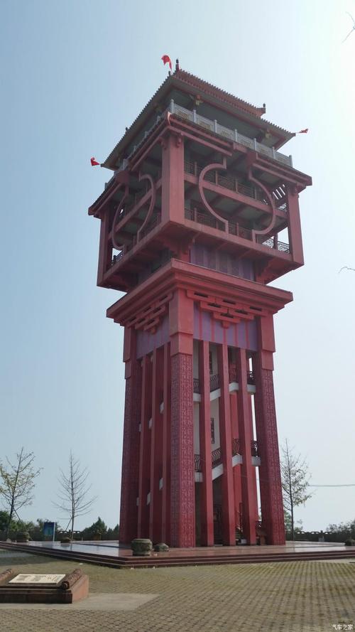 达州凤凰山顶——凤凰楼