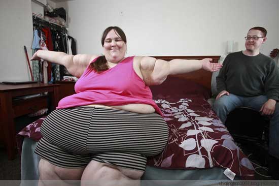 美680斤肥女与厨师订婚 天作之合【图集】(9)