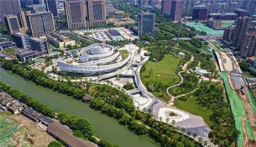 是不是很美很震撼——杭州运河大剧院坐落于拱墅区大运河中央公园