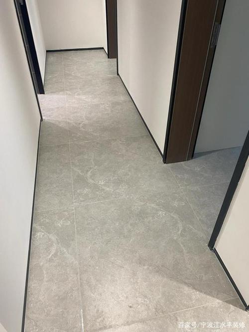 瓷砖通铺这样贴还不错