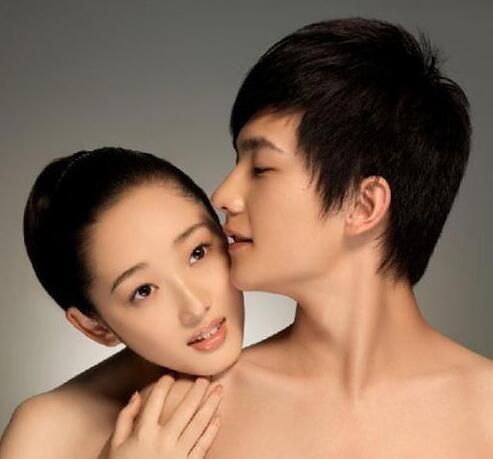 杨洋女朋友究竟是谁 自称进入演艺圈未曾恋爱