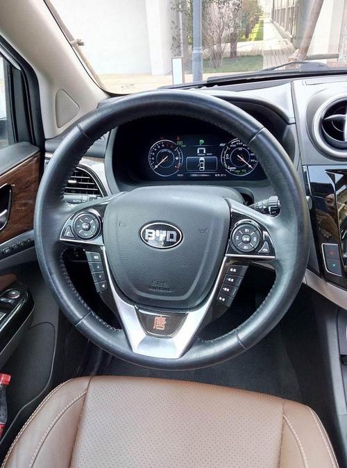 为了真实我们买了一辆比亚迪唐准备拆掉