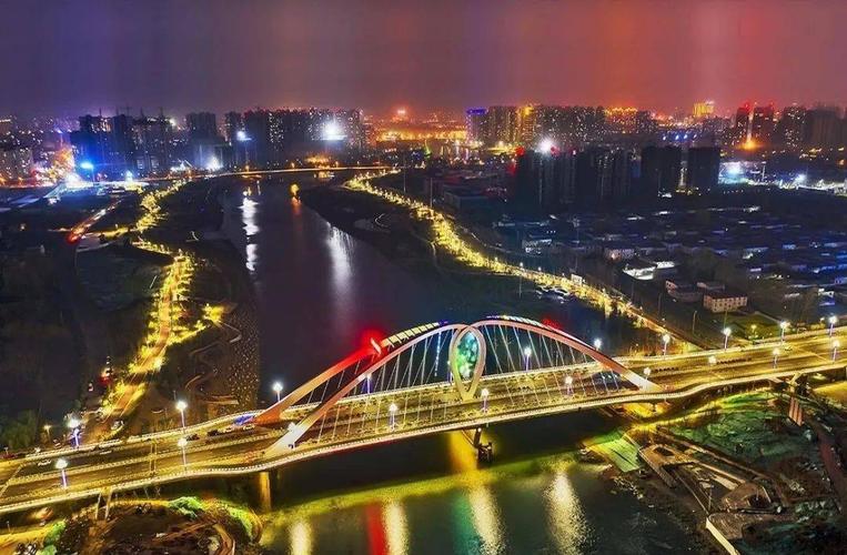 牡丹江路大桥夜景 拍摄于2020年3月