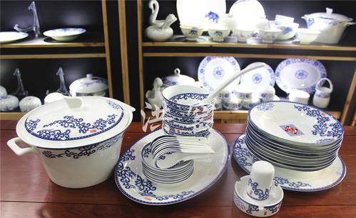 景德镇家用餐具批发56头陶瓷礼品餐具青花餐具礼品盒