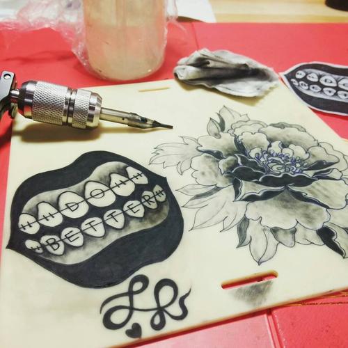 绘画在纹身中起到的作用是