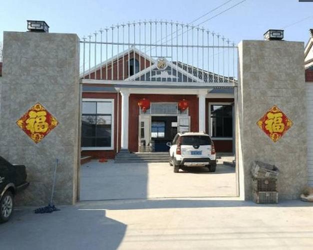 农村修建房屋有哪些讲究?围墙和大门到底哪个高更好呢?