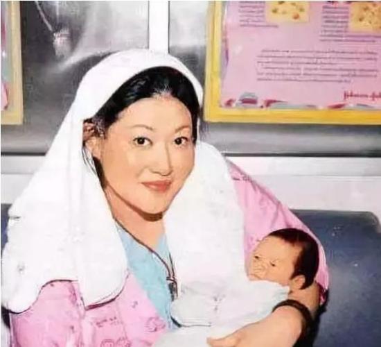 风月女神陈宝莲的陨落史一生坎坷痴情半生最终走上绝路