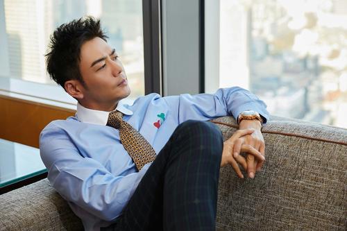 杨烁正午阳光再相遇 好演员佳班底强强联合引期待