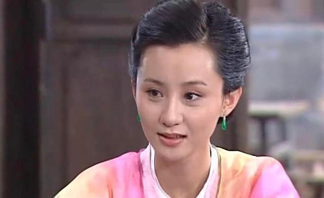 在和刘立淇恋爱期间,黄晓明的确动了真情,不光是学习煲汤给她喝,还