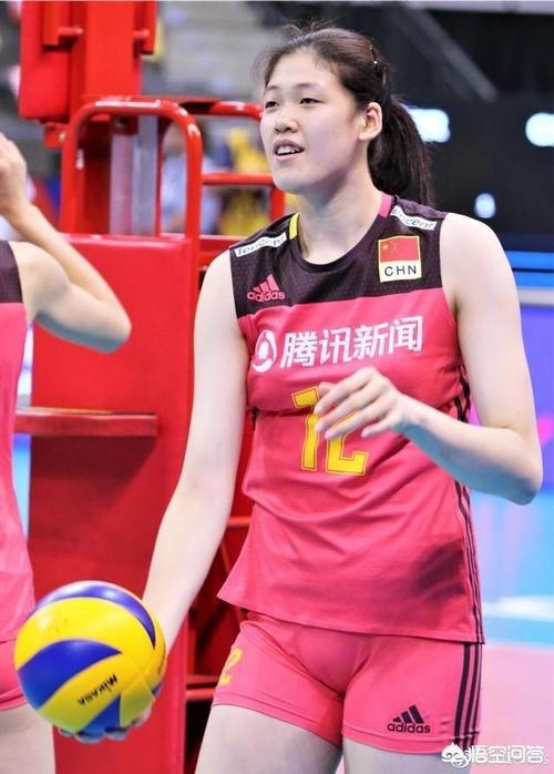 中国女排出战亚运会14人中有"两个半"新人,她们的表现
