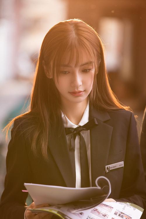 angelababy《我的真朋友》上海开机 化身城市梦想家