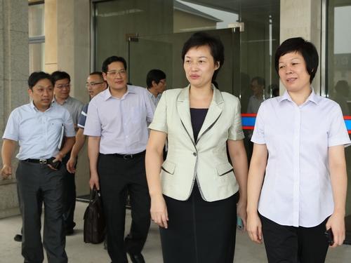  /p> p>现任杭州市政府党组成员,杭州城西科创产业集聚区党工委副书记