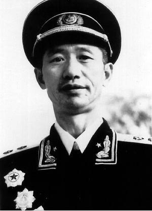 1930年,徐向前元帅初见周希汉将军,惜曰:"长得单薄些.