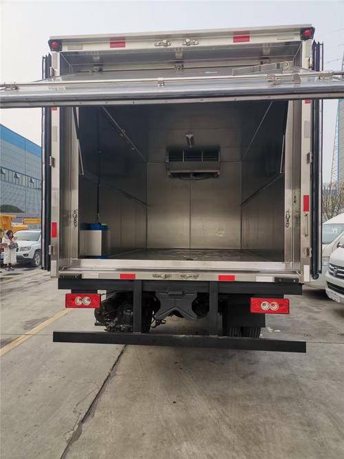 顶山解放4米2危货车生产厂家价格优惠