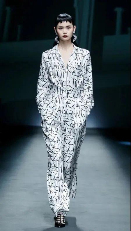2021秋冬流行趋势4个高级元素你一定要get女装单品流行趋势2021秋冬