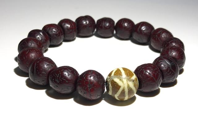 文玩佛珠手串逐渐高端!这3个品种则更适合平民玩家收藏!