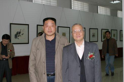 张荣庆先生书法作品《才有梅花便不同》
