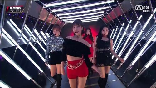 mama舞台上twice传说级别的舞台!