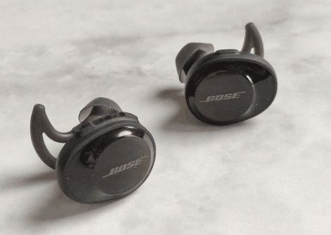 作为运动款蓝牙耳机,bose也贴心设计了三大颜色可以供用户选择,相对