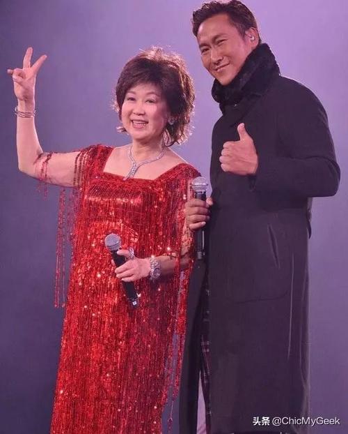 马德钟,朱咪咪张继聪和谢安琪是夫妻关系就众所周知,但原来张继聪