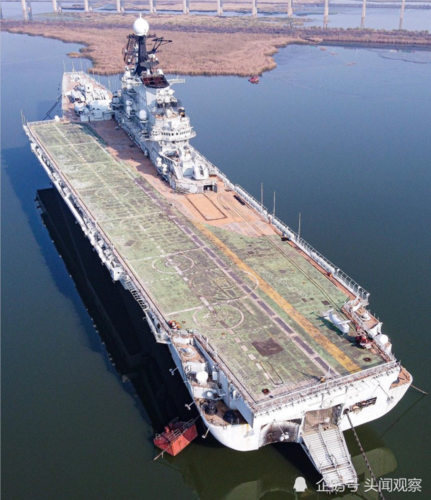 被扔在南通的明斯克号航母现状舰体保养很好为何不改装成作战航母