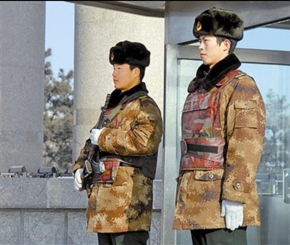 高原低气温如何处理,我军防寒服暗藏黑科技,零下40度也能巡逻